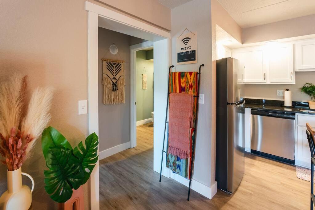 Pet Friendly Boho Condo With Pool--Fitness Center--Next To The Branson Landing--Close To Convention Center And Kanakuk Exterior foto