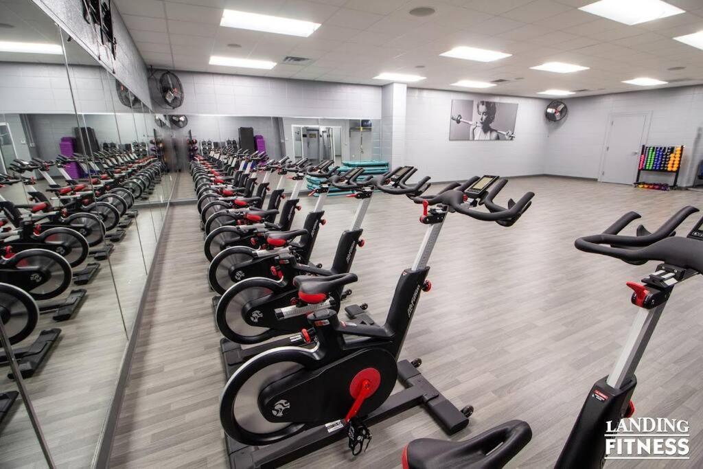 Pet Friendly Boho Condo With Pool--Fitness Center--Next To The Branson Landing--Close To Convention Center And Kanakuk Exterior foto